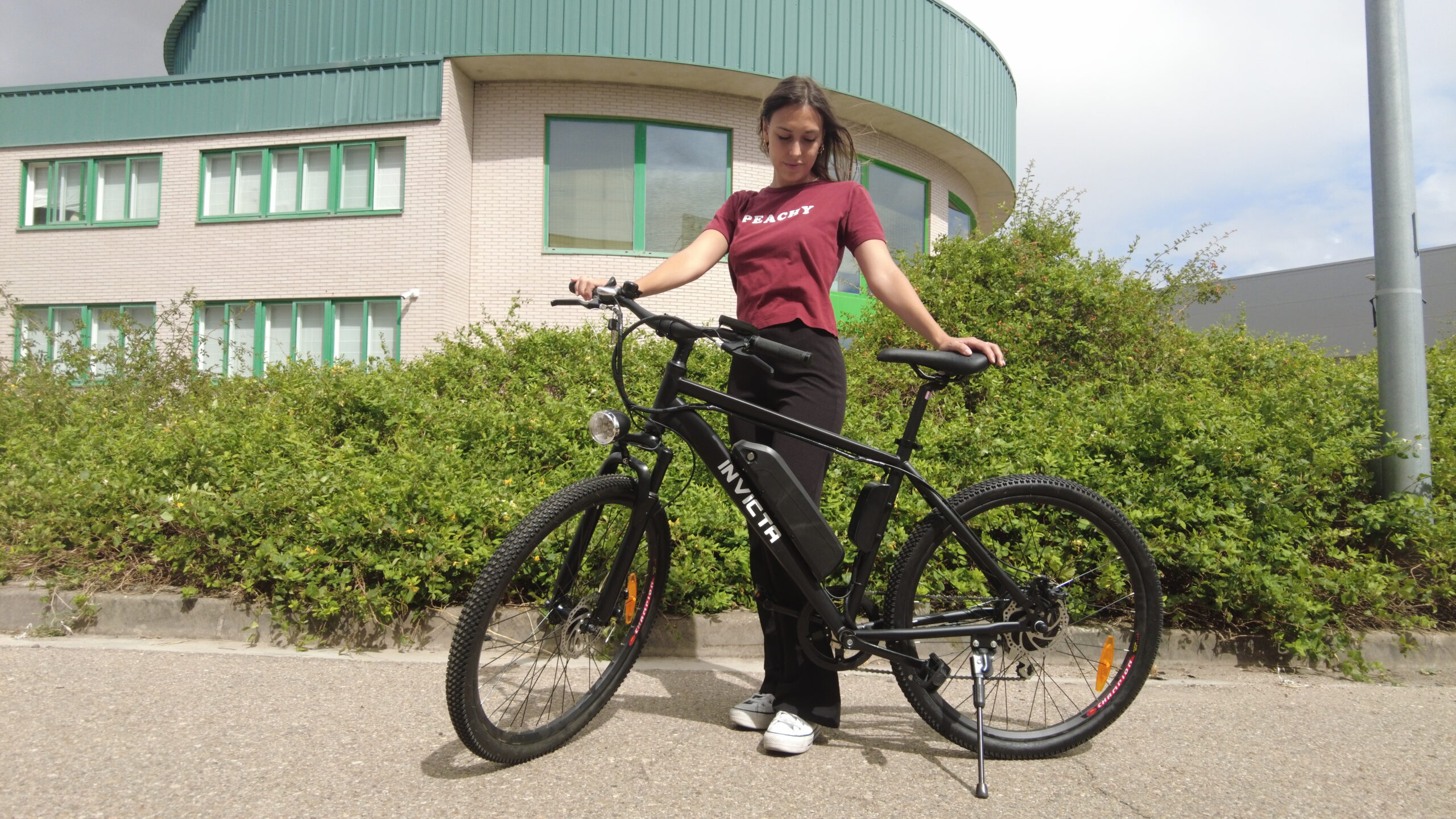 Reservas de la Biosfera: ¿Qué 2 bicicletas eléctricas Invicta Electric son las mejores para recorrerlas?