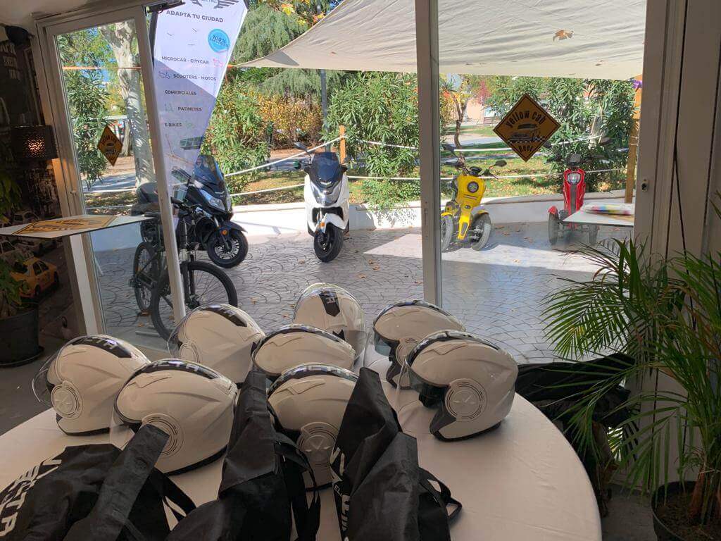 Presentación motos y scooters ante la prensa